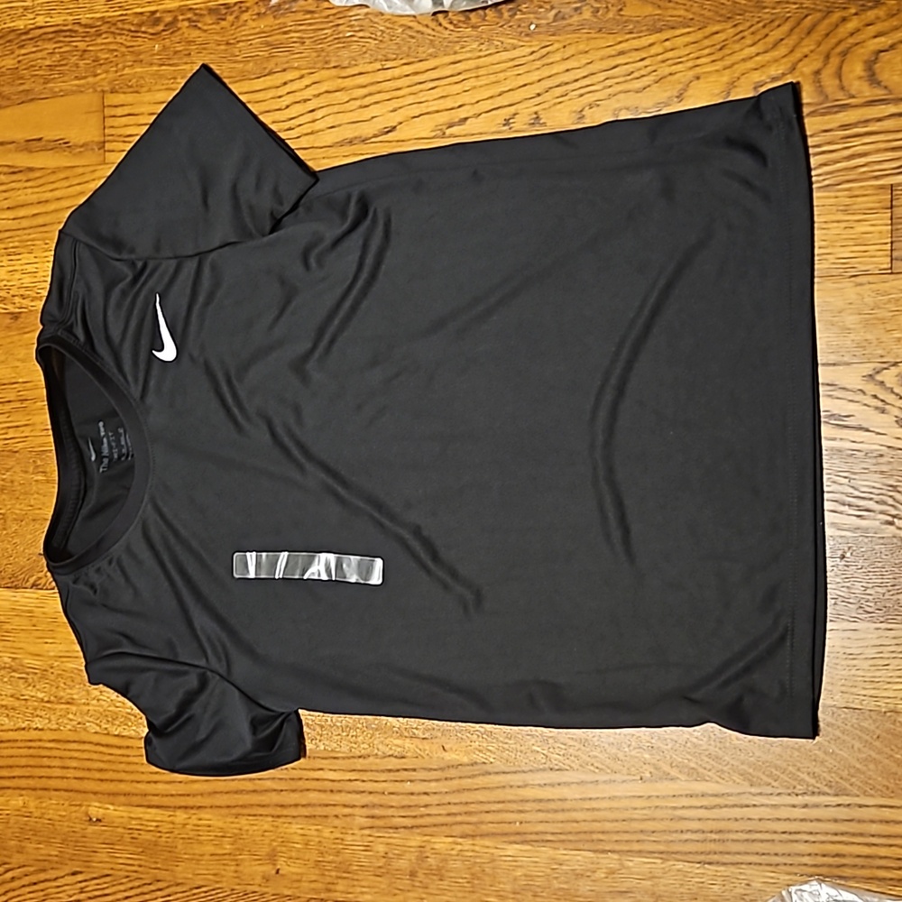NWT Nike Youth Dri Fit Tee